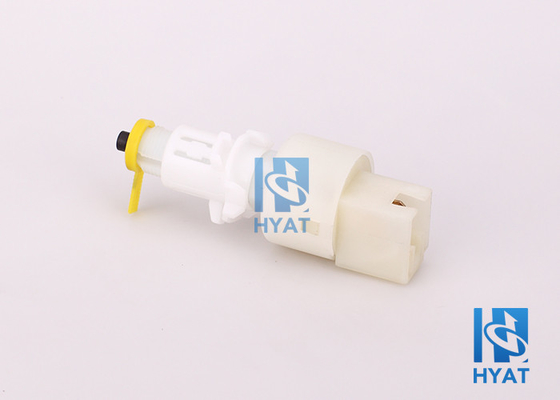 China Vehicle Brake light switch for ALFA ROMEO / FIAT OE 46433243 / 8248048 supplier