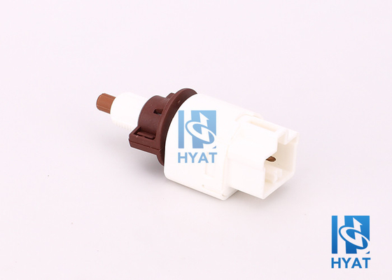 China Plastic mechanical brake​ light switch OE71742588/4534 54/37740-73H10-000 supplier